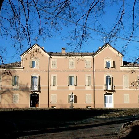 Villa Meli Lupi - Residenze Temporanee Parma Exteriör bild