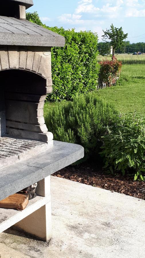 Villa Meli Lupi - Residenze Temporanee Parma Exteriör bild