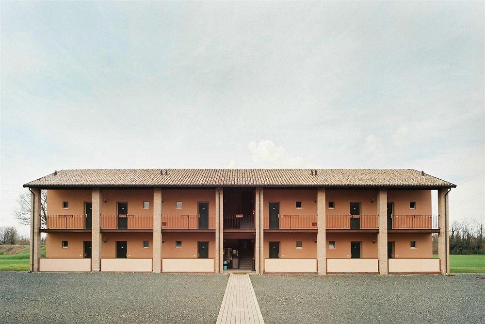 Villa Meli Lupi - Residenze Temporanee Parma Exteriör bild