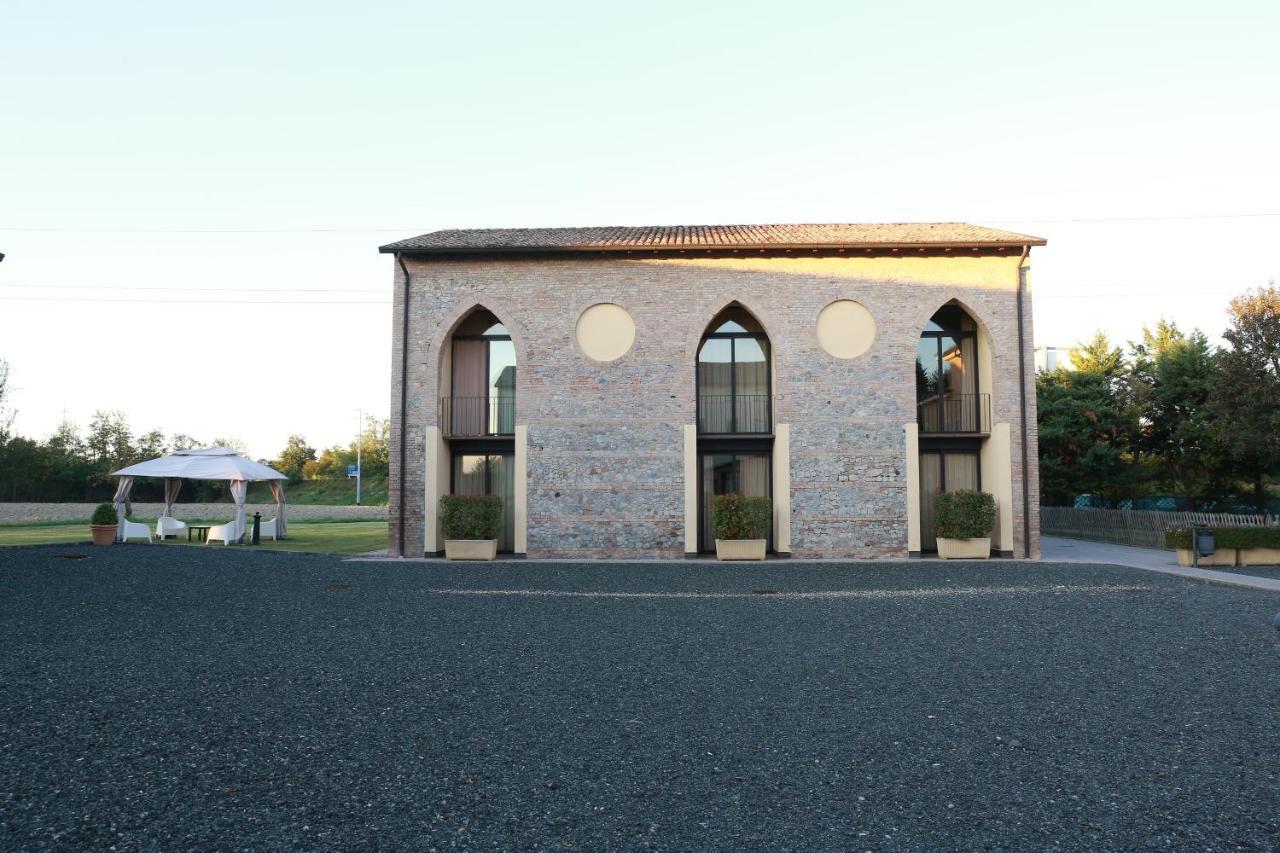 Villa Meli Lupi - Residenze Temporanee Parma Exteriör bild